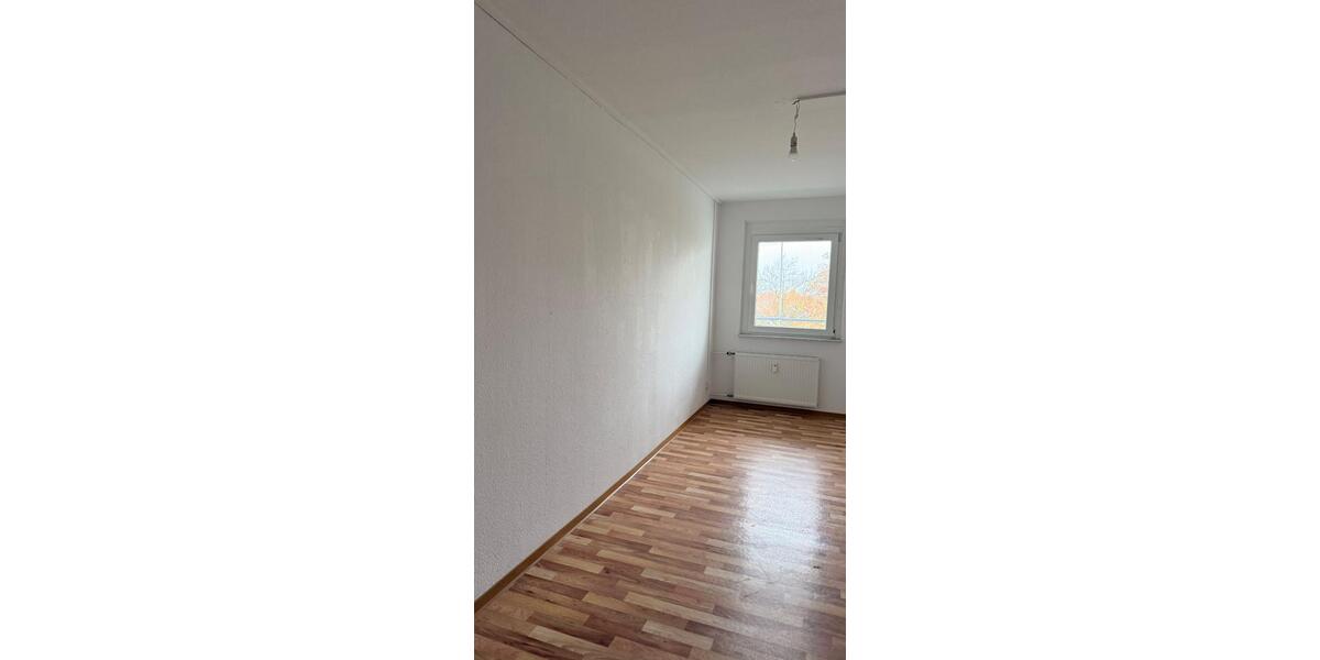 Etagenwohnung Staßfurt - 3 Zimmer, 69 m&sup2;, 323&euro; | Angebot:24701284