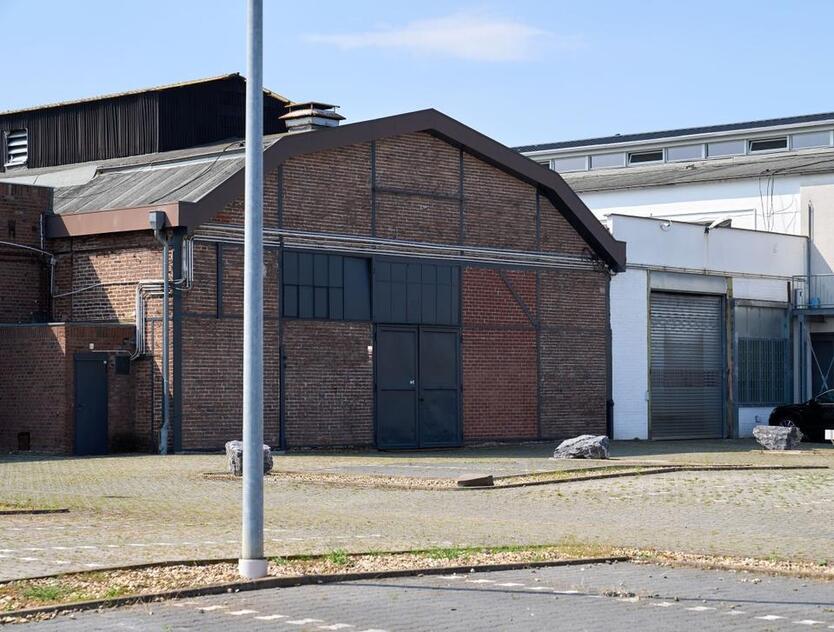 Lagerfläche in Köln mieten – 950 m², sofort verfügbar!