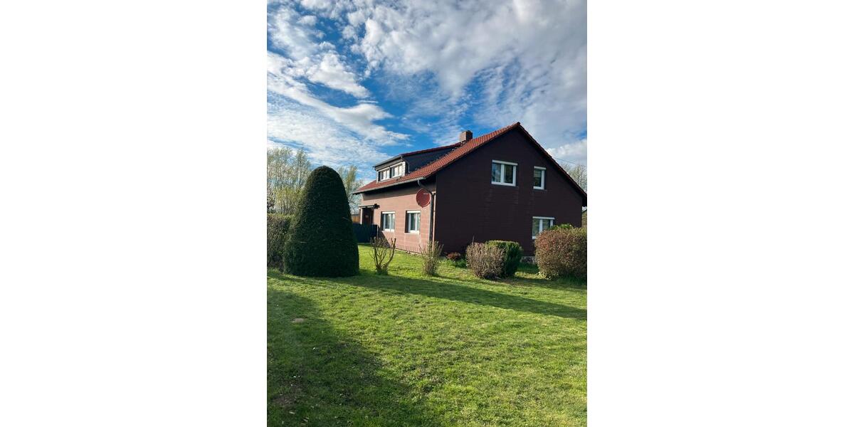Einfamilienhaus Wittmar - 10 Zimmer, 160 m&sup2;, 1.080&euro; | Angebot:26184284