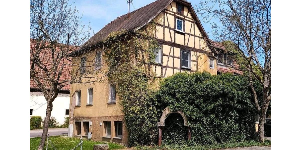 Wohnen auf Zeit Murrhardt - 13 Zimmer, 15 m&sup2;, 450&euro; | Angebot:26543657