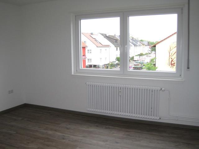 Etagenwohnung Mannheim Hochstätt - 3 Zimmer, 72 m&sup2;, 722&euro; | Angebot:25613590