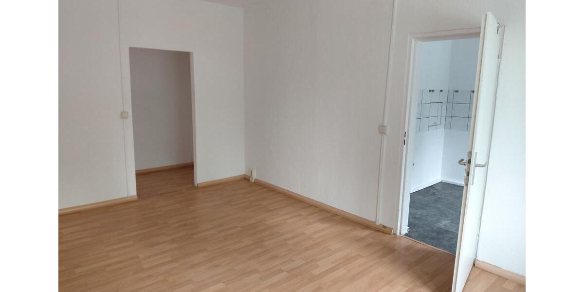 Etagenwohnung Südliches Anhalt - 3 Zimmer, 61 m&sup2;, 304&euro; | Angebot:25484103