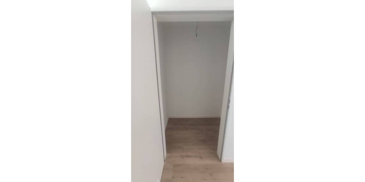 Etagenwohnung Heilbronn Böckingen - 3 Zimmer, 117 m&sup2;, 1.350&euro; | Angebot:19375507