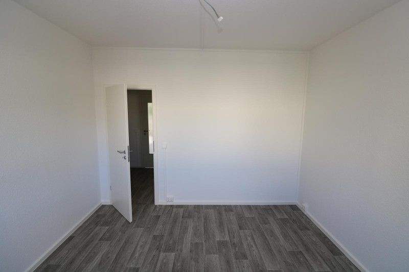 Etagenwohnung Freiberg Freiberg West - 3 Zimmer, 68 m&sup2;, 439&euro; | Angebot:25899901