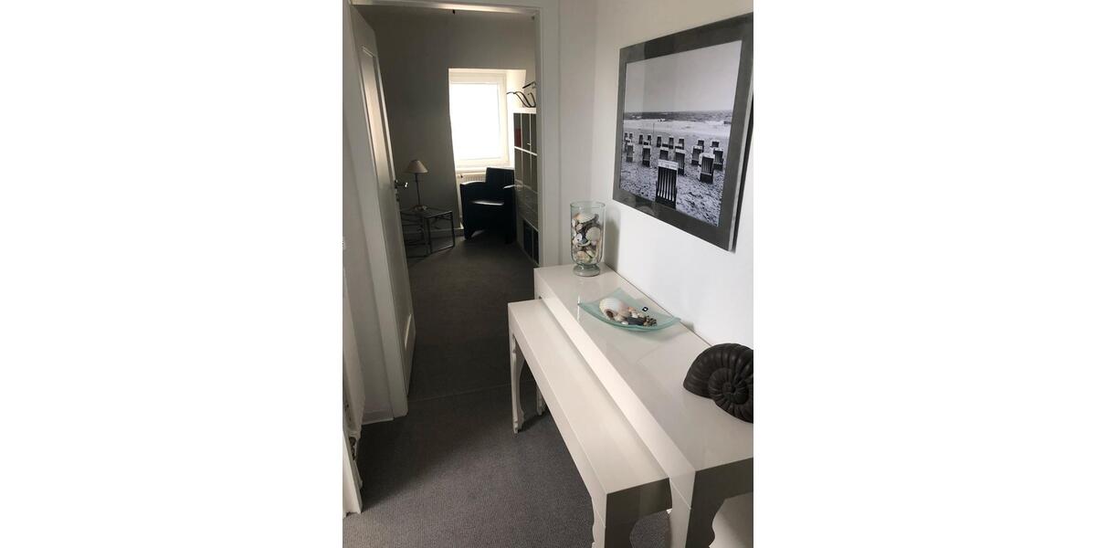 Dachgeschoßwohnung Stuttgart Stuttgart-Nord - 1.5 Zimmer, 30 m&sup2;, 600&euro; | Angebot:26613925
