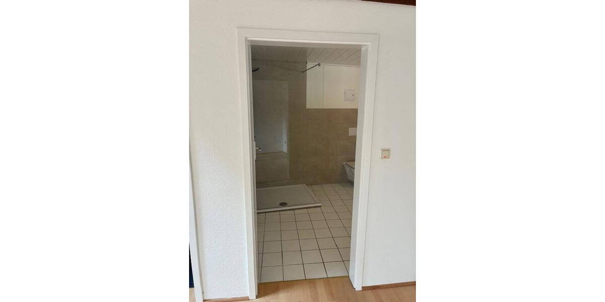 Etagenwohnung Seesen Kirchberg - 4 Zimmer, 129 m&sup2;, 895&euro; | Angebot:26344022