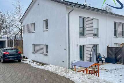 Haus Beratzhausen - 4 Zimmer, 110 m&sup2;, 1.200&euro; | Angebot:24527558