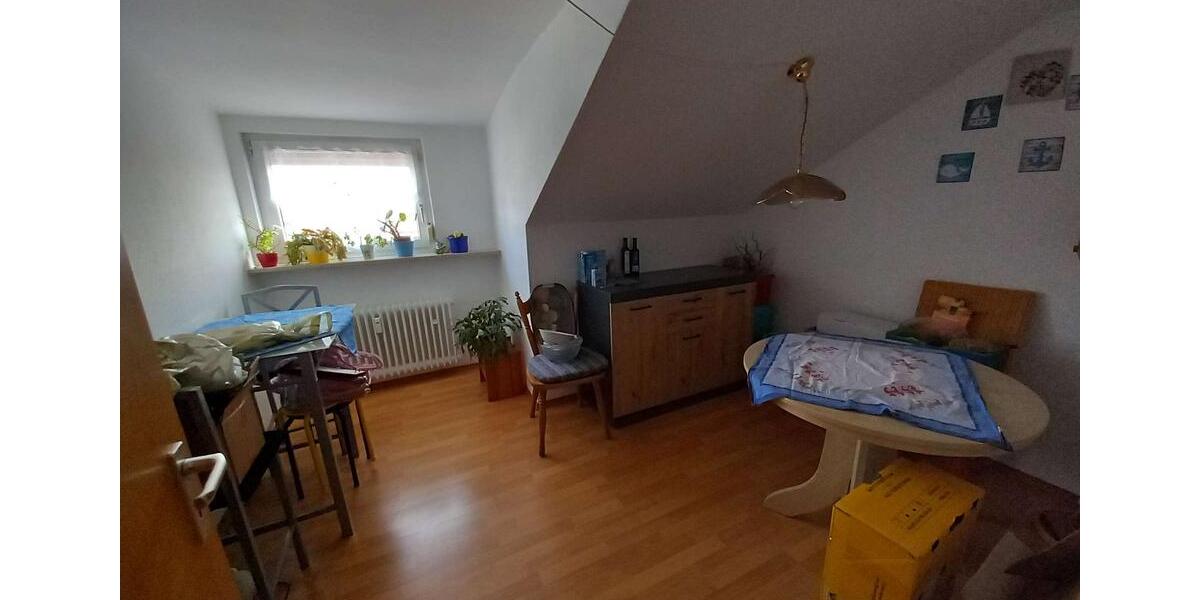 Etagenwohnung Hof Christiansreuth - 3 Zimmer, 59 m&sup2;, 490&euro; | Angebot:25783374