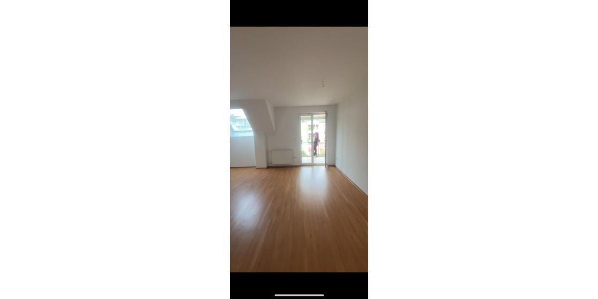 Maisonetten Wohnung mit offener Galerie. 2 zimmer