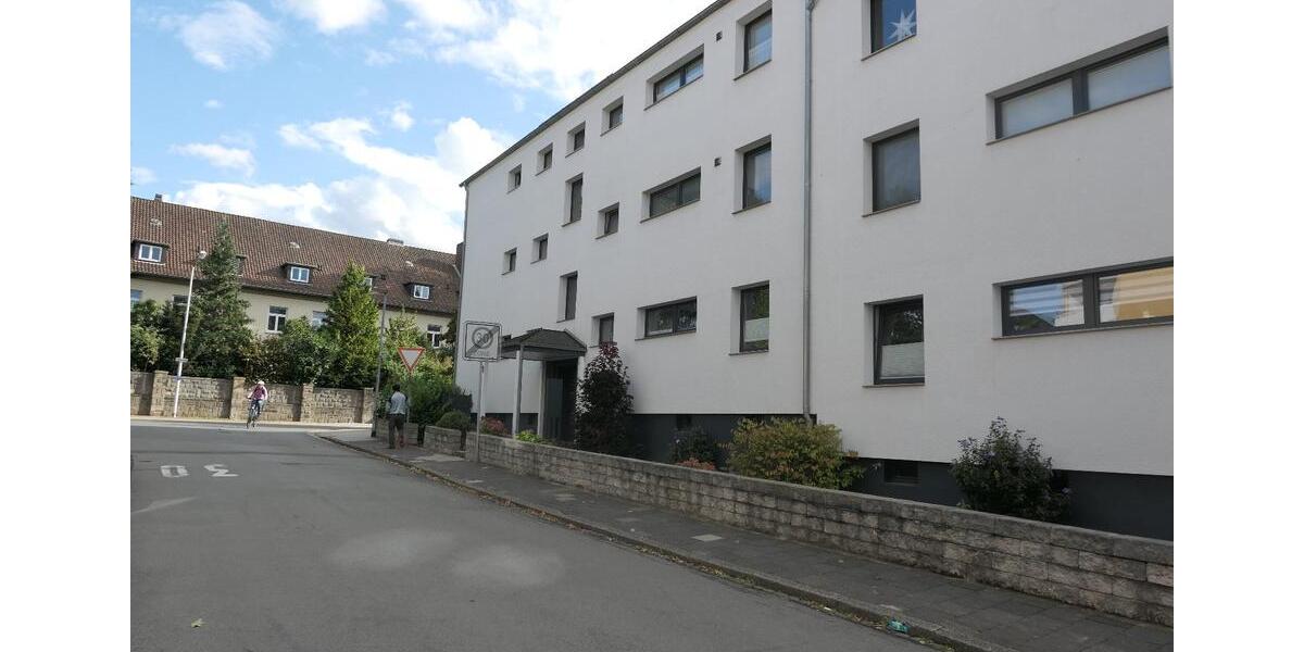 sanierte 4,5 Zimmer Mietwohnung mit hochwertiger Einbauküche 4 zimmer