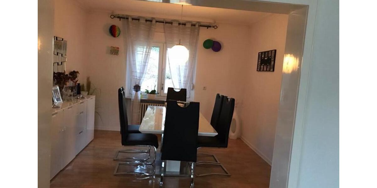 Etagenwohnung Merzig - 4 Zimmer, 130 m&sup2;, 1.400&euro; | Angebot:24379769