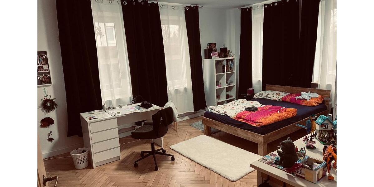 Erdgeschoßwohnung Geisenhausen - 5 Zimmer, 160 m&sup2;, 1.280&euro; | Angebot:24783176