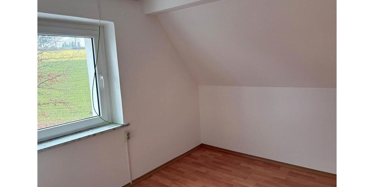 Etagenwohnung Teisnach - 1 Zimmer, 25 m&sup2;, 255&euro; | Angebot:26120524