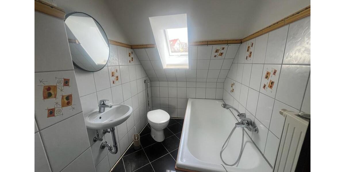 Dachgeschoßwohnung Ansbach - 2.5 Zimmer, 55 m&sup2;, 550&euro; | Angebot:26039131