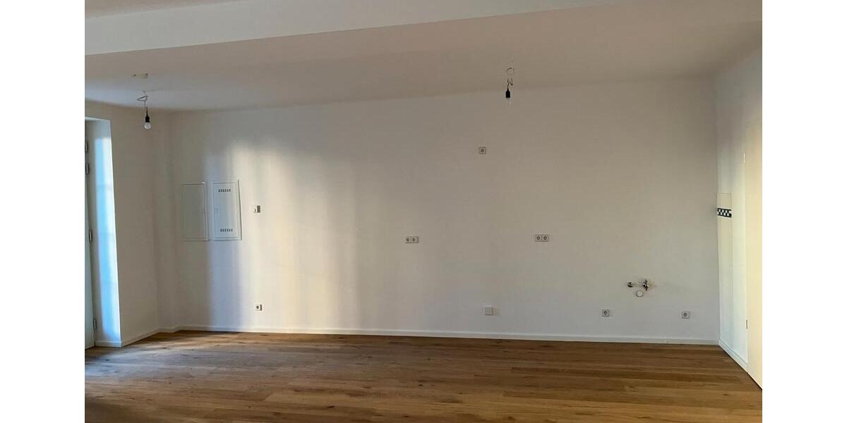 Erdgeschoßwohnung Jüterbog - 2 Zimmer, 74 m&sup2;, 740&euro; | Angebot:26432633