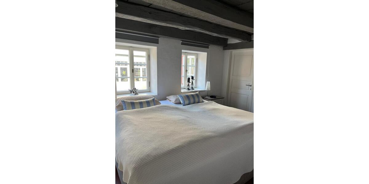 Erdgeschoßwohnung Bad Salzuflen - 3 Zimmer, 110 m&sup2;, 875&euro; | Angebot:26652926