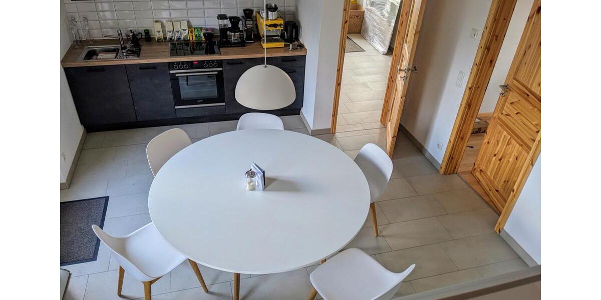 Wohnung, Mietwohnung, Haus, Mehrparteien-Haus, 4 Zimmer 4.5 zimmer