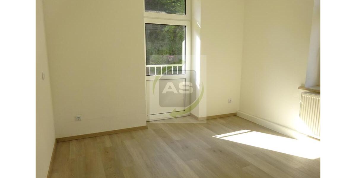 Erdgeschoßwohnung Neumark - 6 Zimmer, 128 m&sup2;, 768&euro; | Angebot:22591351