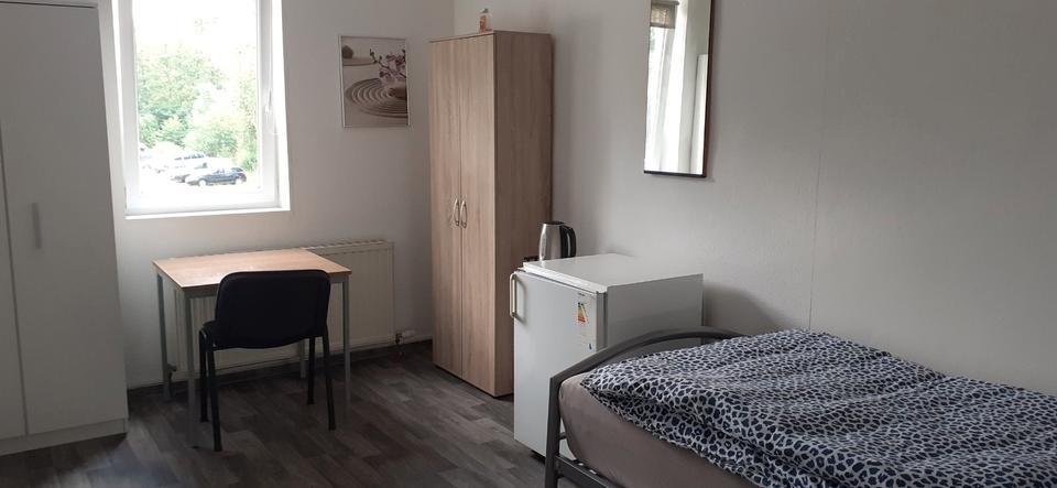 Wohnen auf Zeit Georgenthal - 9 Zimmer, 340 m&sup2;, 15&euro; | Angebot:26321447