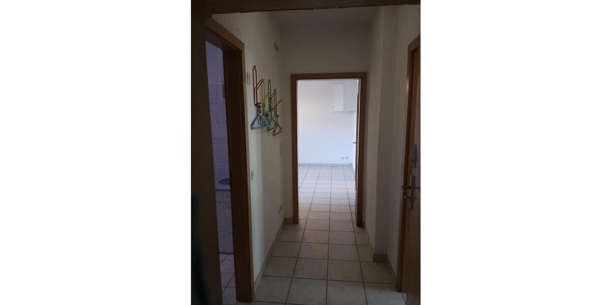 Erdgeschoßwohnung Dessau-Roßlau Brambach - 3 Zimmer, 84 m&sup2;, 540&euro; | Angebot:26531474