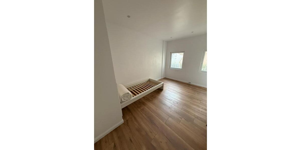 Wohnen auf Zeit Ulm Obertalfingen - 1 Zimmer, 15 m&sup2;, 525&euro; | Angebot:26080568