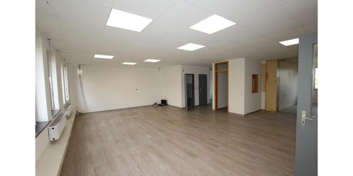 Gewerbeobjekt Kassel - 1.600&euro; | Angebot:25841445