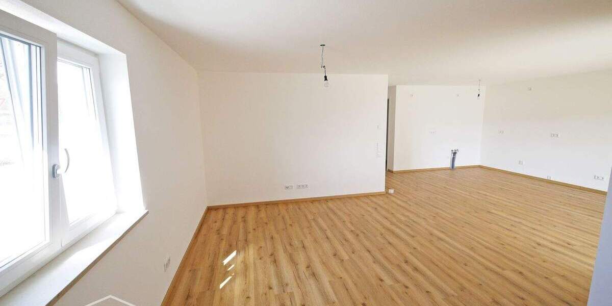 7-TÄLER-WOHNEN-Dietfurt: Neubau 3-Zimmer-Erdgeschoss-Wohnung mit Aufzug u. Tiefgarage 3 zimmer