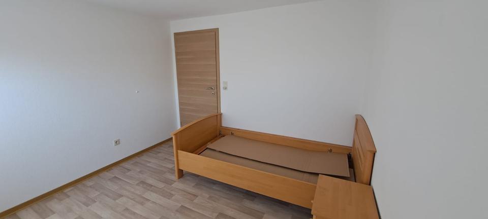 Dachgeschoßwohnung Westerholt - 2 Zimmer, 70 m&sup2;, 600&euro; | Angebot:25932088