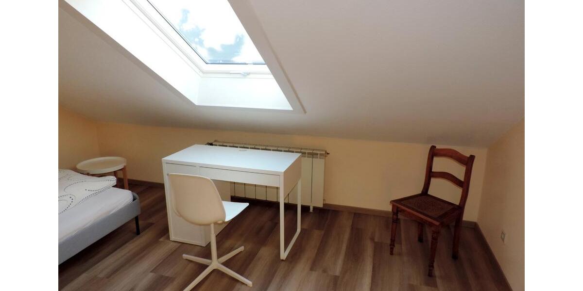 Etagenwohnung Ansbach - 3 Zimmer, 88 m&sup2;, 800&euro; | Angebot:26442392