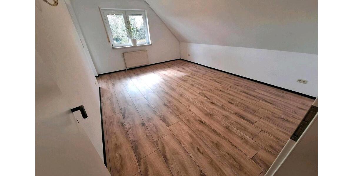Etagenwohnung Edewecht - 2 Zimmer, 53 m&sup2;, 850&euro; | Angebot:25718043