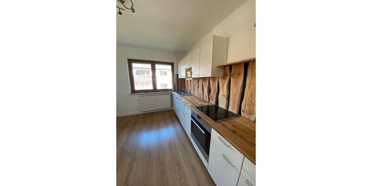Etagenwohnung Fulda - 5 Zimmer, 115 m&sup2;, 490&euro; | Angebot:26578834