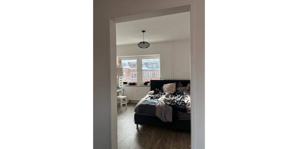 Etagenwohnung Kiel Schreventeich - 5 Zimmer, 98 m&sup2;, 1.648&euro; | Angebot:25591512