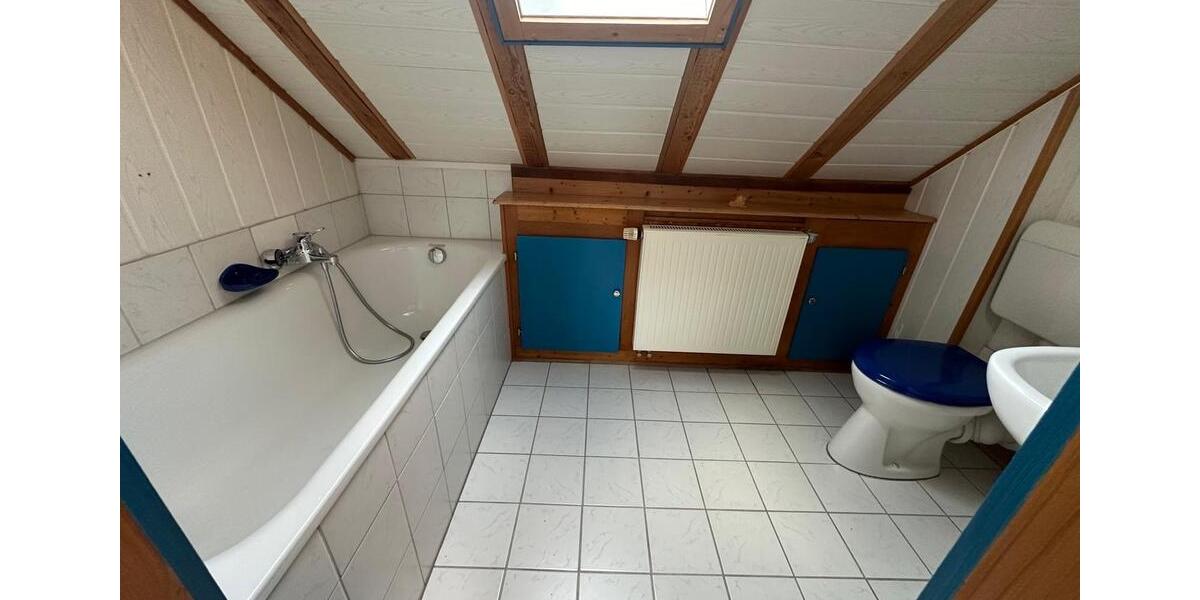 Dachgeschoßwohnung Saarbrücken St. Arnual - 2 Zimmer, 37 m&sup2;, 577&euro; | Angebot:24755169