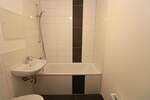 Schickes Nest sucht Nachwuchs...helle 4-RW mit Wanne u. Balkon!!! 4 zimmer