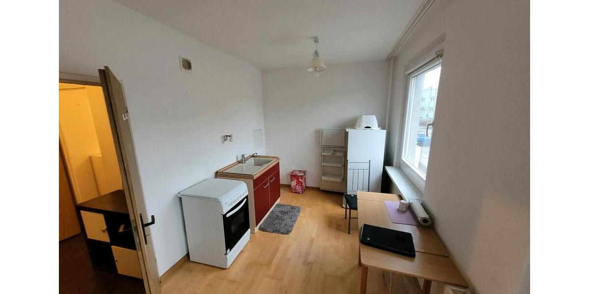 Hochparterre Neubrandenburg - 1 Zimmer, 48 m&sup2;, 360&euro; | Angebot:26464942