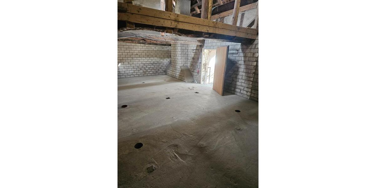 Gewerbeobjekt Lemgo - 80&euro; | Angebot:26022660