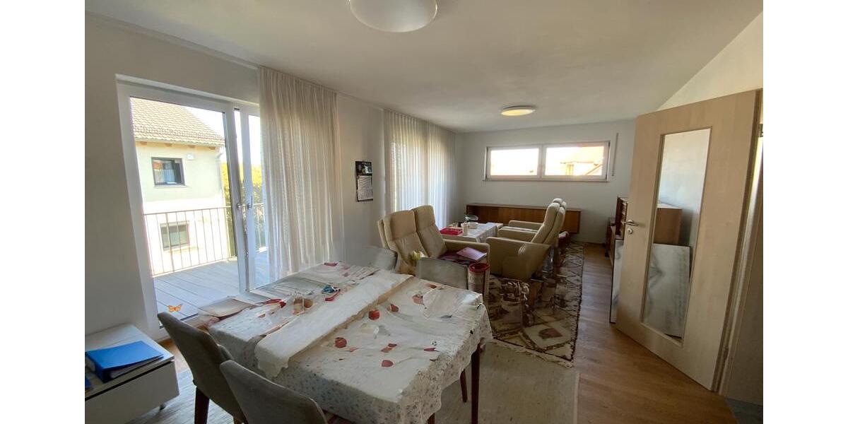 Etagenwohnung Rohrenfels - 3 Zimmer, 83 m&sup2;, 980&euro; | Angebot:26380311