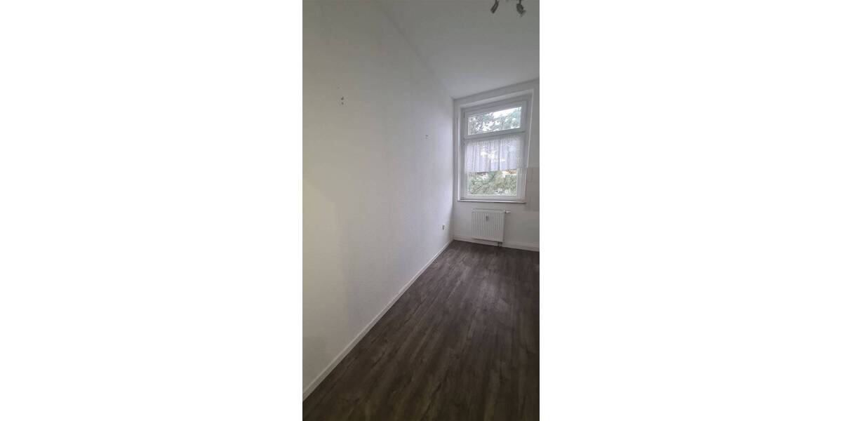 Etagenwohnung Gelsenkirchen Rotthausen - 3 Zimmer, 65 m&sup2;, 370&euro; | Angebot:24037688