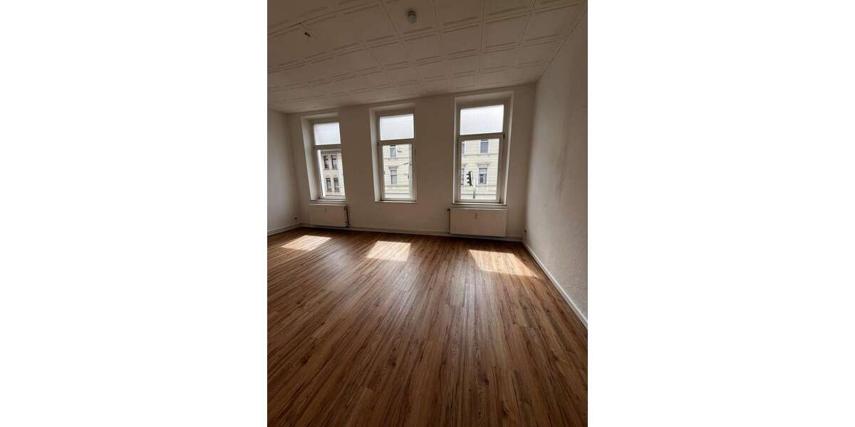 Etagenwohnung Krefeld Cracau - 3 Zimmer, 79 m&sup2;, 750&euro; | Angebot:27031662