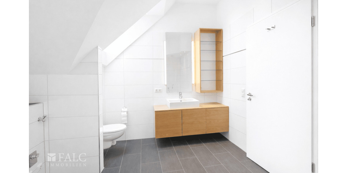 Etagenwohnung München Ludwigsvorstadt-Isarvorstadt - 2 Zimmer, 105 m&sup2;, 2.680&euro; | Angebot:26741862