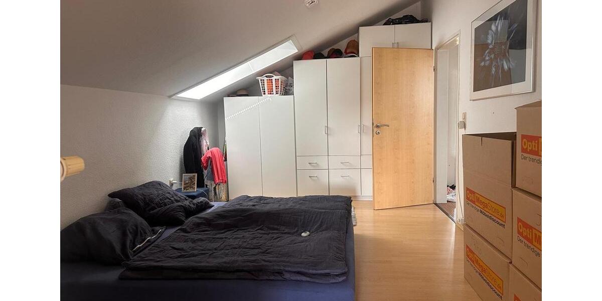 Dachgeschoßwohnung Hohenroth - 2 Zimmer, 67 m&sup2;, 550&euro; | Angebot:24215242