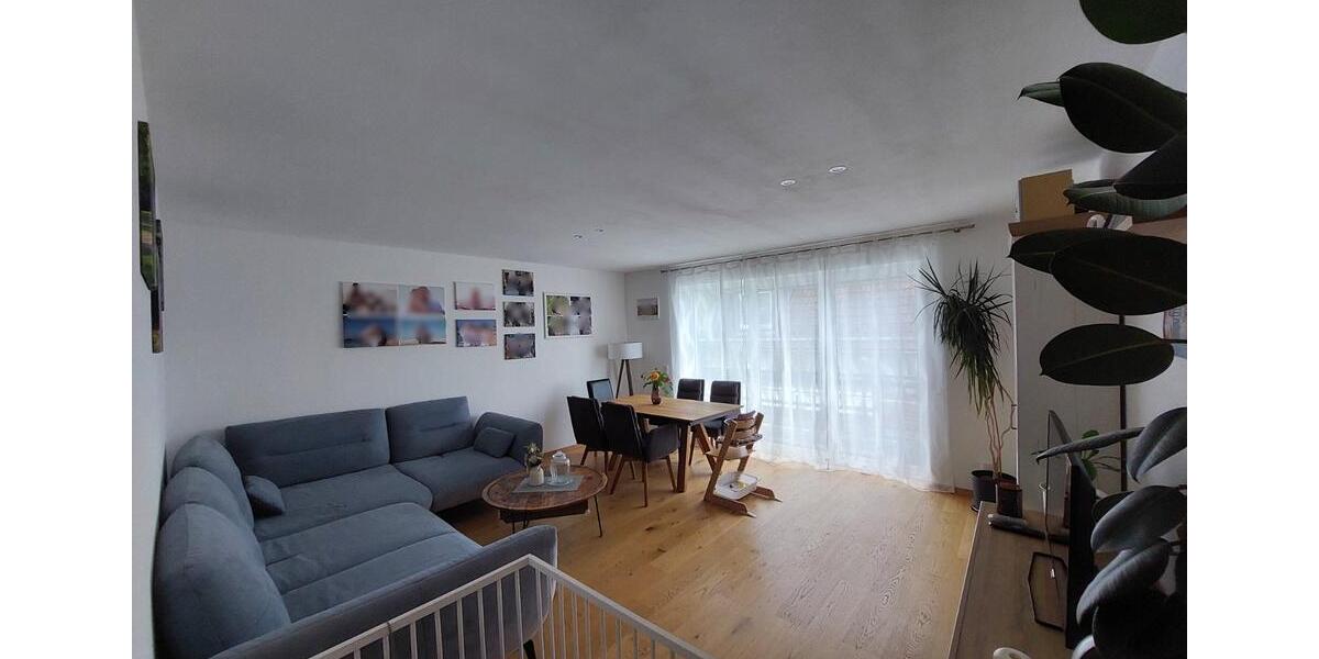 Maisonettenwohnung Welden - 5 Zimmer, 128 m&sup2;, 1.290&euro; | Angebot:25049274
