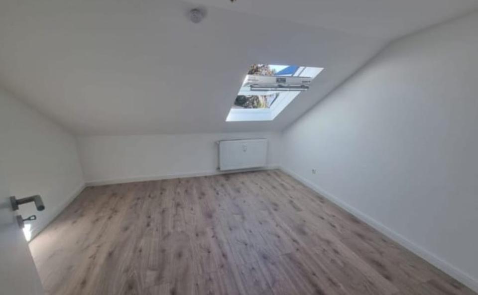 Tolle 3-Zimmer-Wohnung mit Dachterrasse 3 zimmer