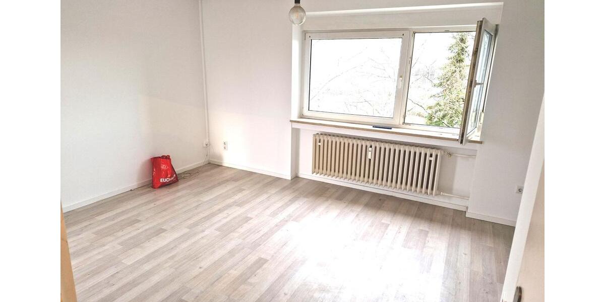 Etagenwohnung Coburg - 1 Zimmer, 33 m&sup2;, 340&euro; | Angebot:26364482