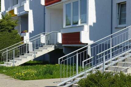 Wohnung zum Mieten in Borna 268 € 53.74 m² 2 zimmer