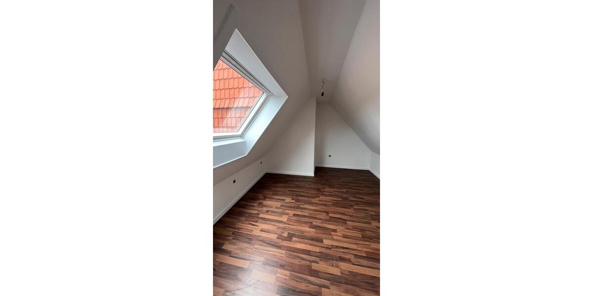 Maisonettenwohnung Halberstadt - 3 Zimmer, 90 m&sup2;, 450&euro; | Angebot:26619976