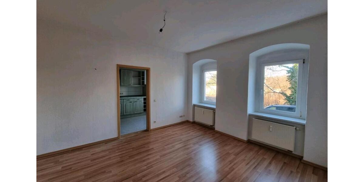 Erdgeschoßwohnung Waldheim - 3 Zimmer, 65 m&sup2;, 310&euro; | Angebot:25884198