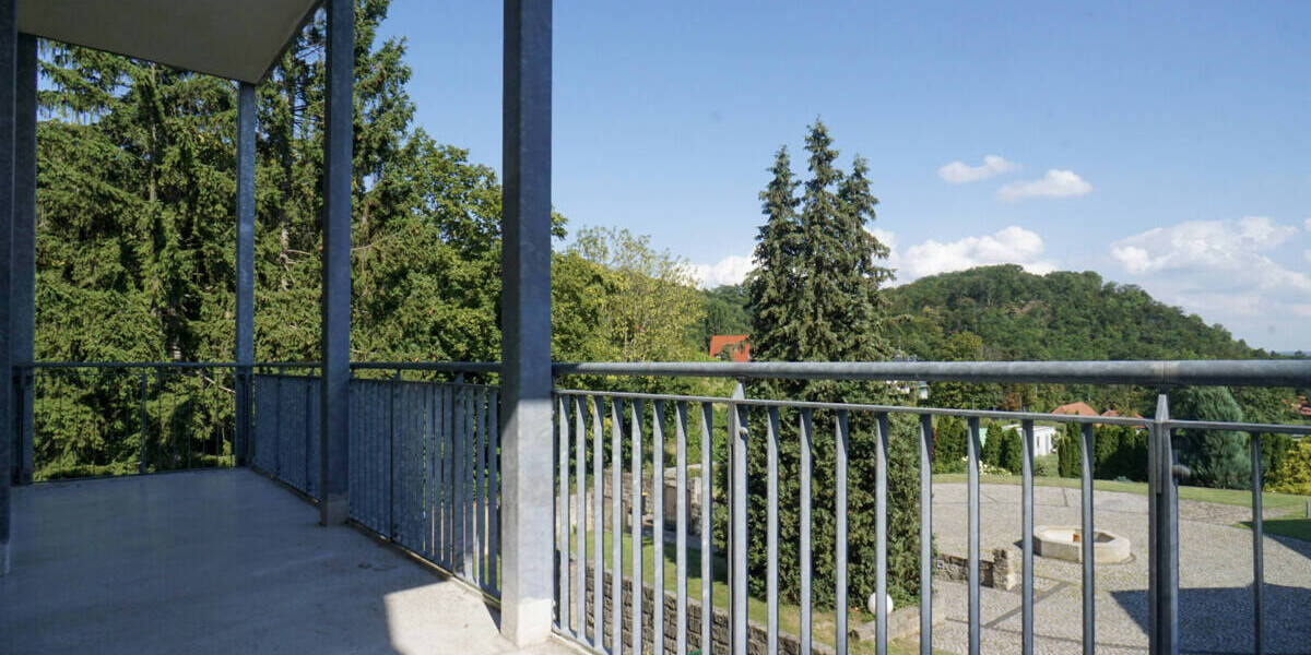 Etagenwohnung Radebeul - 5 Zimmer, 157 m&sup2;, 1.700&euro; | Angebot:20699802