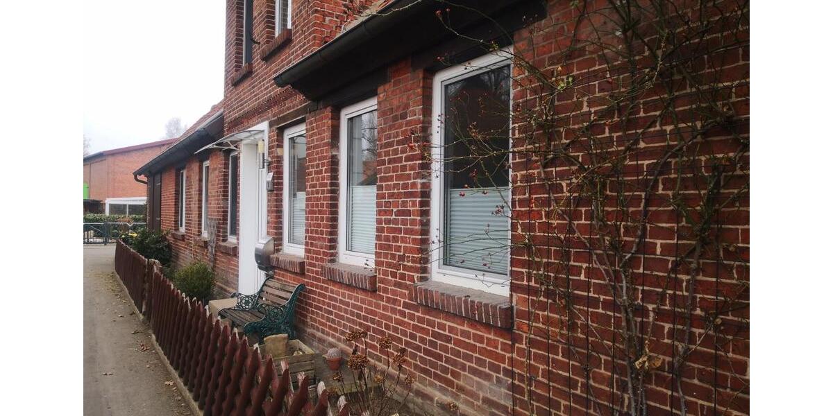 Erdgeschoßwohnung Altenmedingen - 3 Zimmer, 100 m&sup2;, 700&euro; | Angebot:24553009