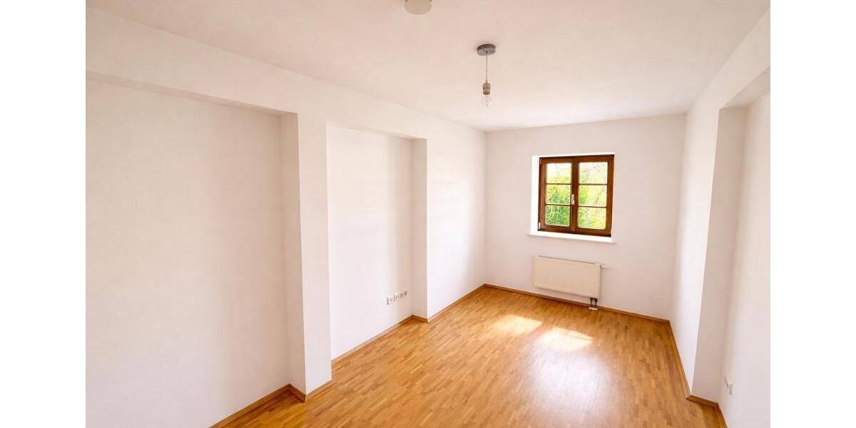 Etagenwohnung Röhrmoos - 3 Zimmer, 78 m&sup2;, 1.200&euro; | Angebot:26211114